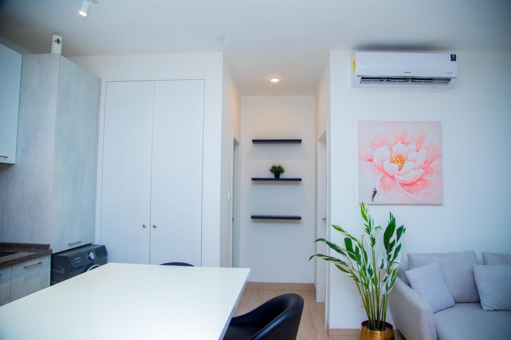 The Pavilion 1Bdr Luxury Apt Accra Bagian luar foto